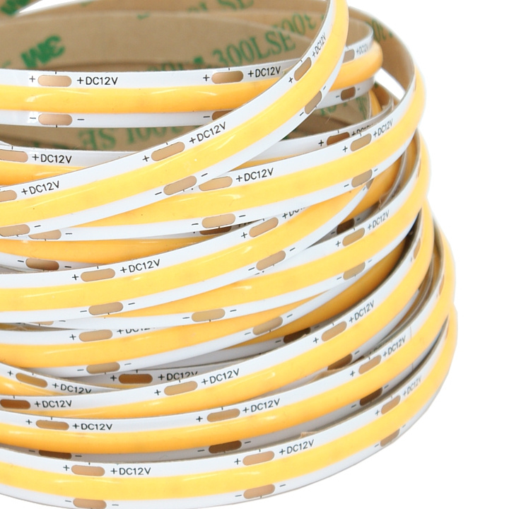 LED pásek COB 12V / 480LED / 9W / 4000K / IP20 / 8mm / PRO+