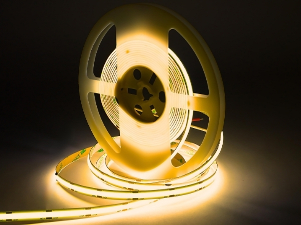 LED pásek COB 24V / 480LED / 11W / 3000K / IP20 / 8mm
