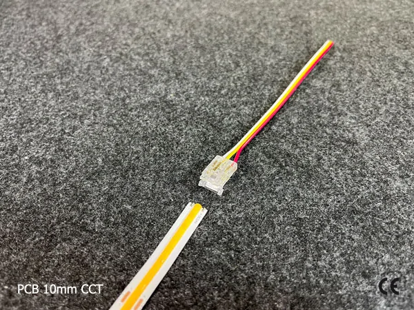 3 pin KONEKTOR pro CCT COB & SMD LED pásky, typ: LED pásek ↔ připojovací KABEL, PCB 10mm