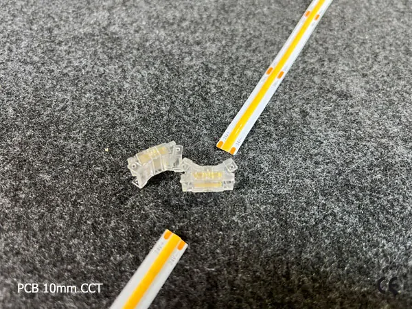 3 pin KONEKTOR pro CCT COB & SMD LED pásky, typ: LED pásek ↔ LED pásek, PCB 10mm
