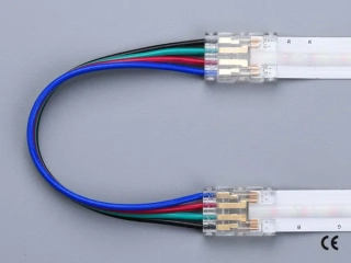 4 pin KONEKTOR pro RGB COB & SMD LED pásky, typ: LED pásek ↔ propojovací KABEL ↔ LED pásek, PCB 10mm